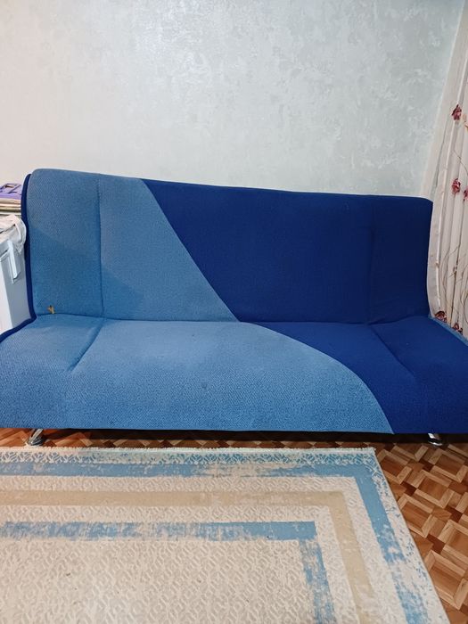 Отдам даром диван+2 кресла