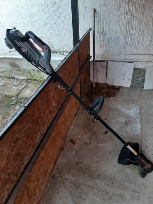 Продам газонокасилку