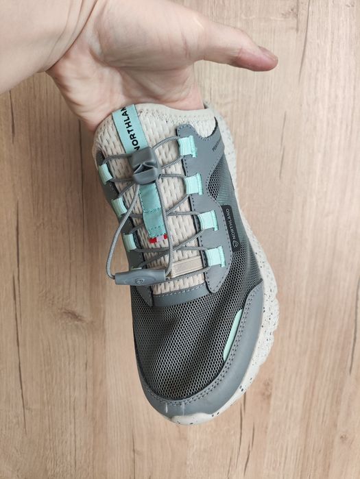 Кроссовки Northland 37 размер