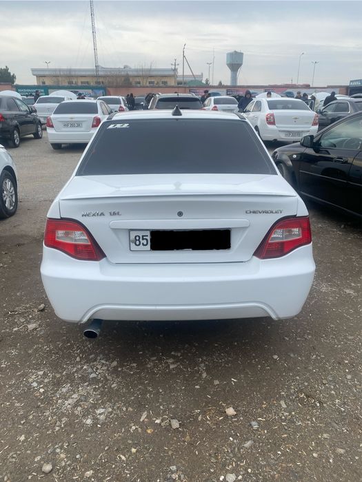 Nexia 2 yaxwi xolatda