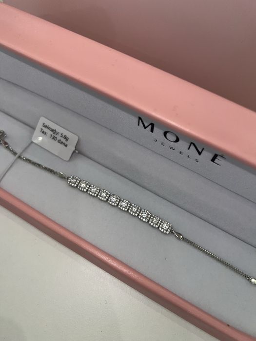 Браслет от бренда MONE