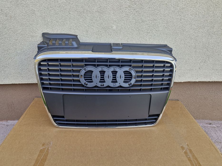Grila Audi A4 B7 noua 2004 2005 2006 2007