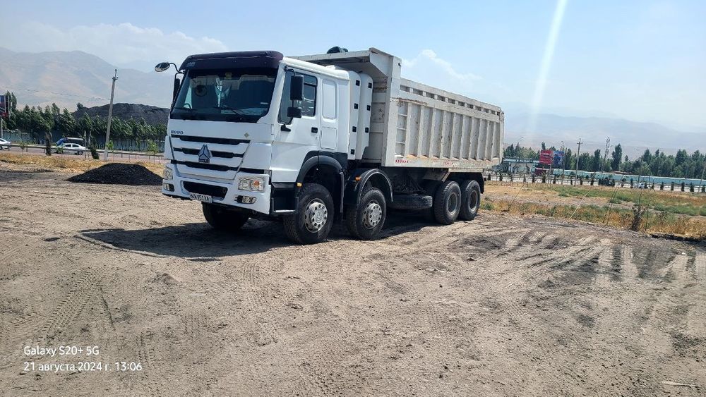 Howo  s a m a s v a l