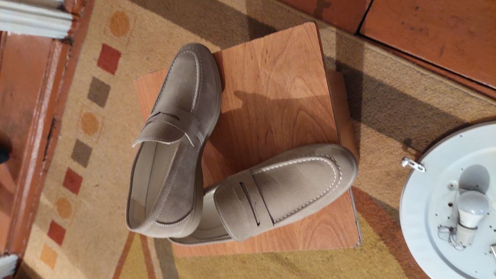 Продам обувь за 4000тг