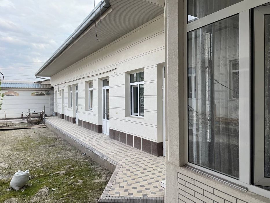 Uy sotiladi yangi xayot rayonda