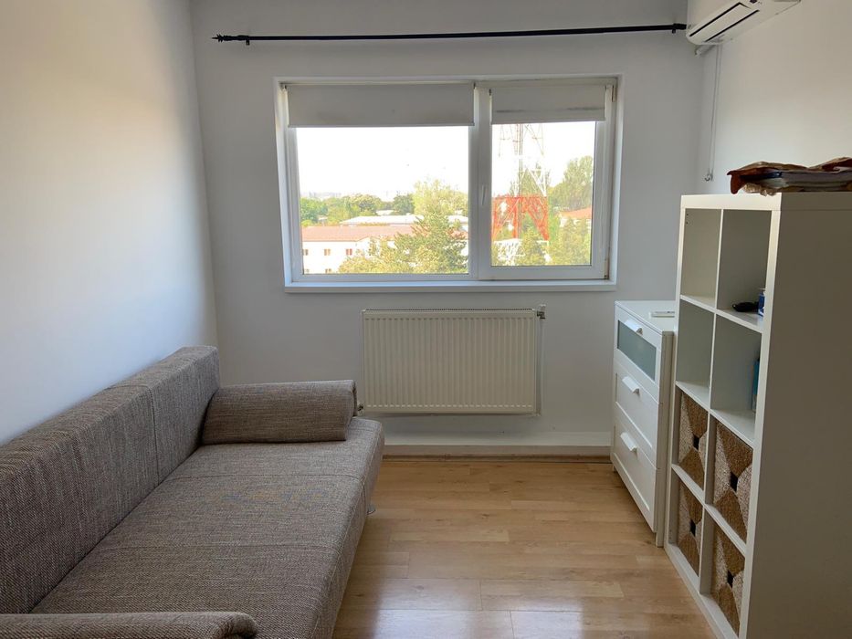 Garsoniera decomandata 33mp de inchiriat