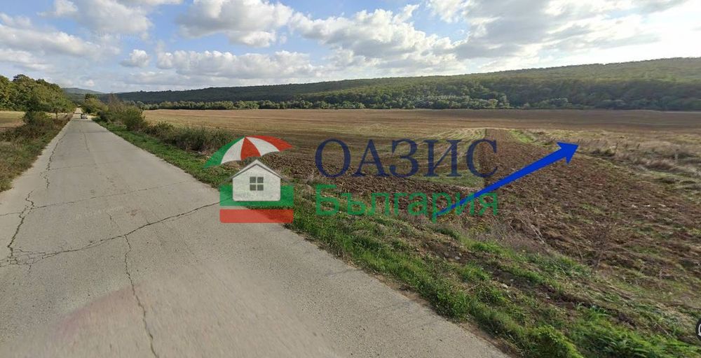 Парцел в УПИ в с. Попович, Общ. Бяла, област Варна, 4 490 кв. м,