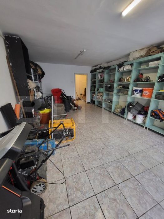 Spatiu comercial de vanzare, zona Micro III