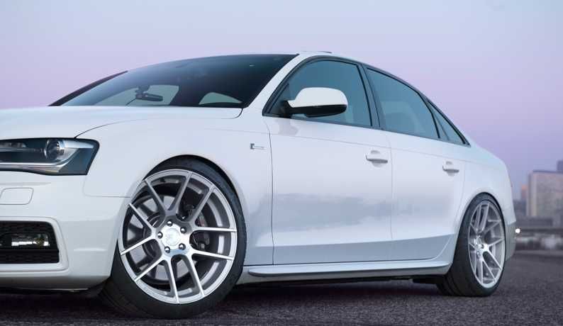 Praguri laterale bandouri AUDI A4 B8 08-15 S4 RS4 S-LINE SLINE S LINE