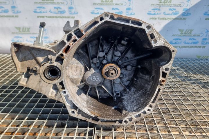 Cutie de viteze manuala 6 trepte TL4 125 / TL4125 320106445r 1.5 dci Nissan Juke YF15  [din 2010 pa