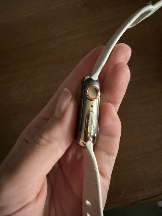 Часовник Apple Watch Series 8 GPS + Cellular 41mm  Gold