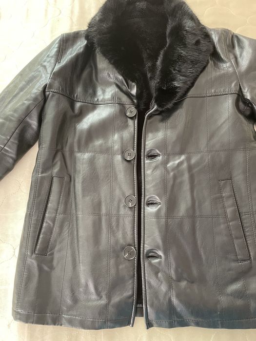 Кожаная дубленка