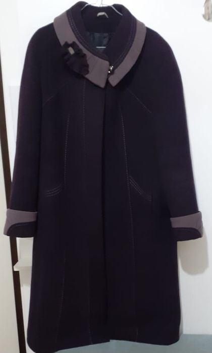 Продам демисезонное пальто