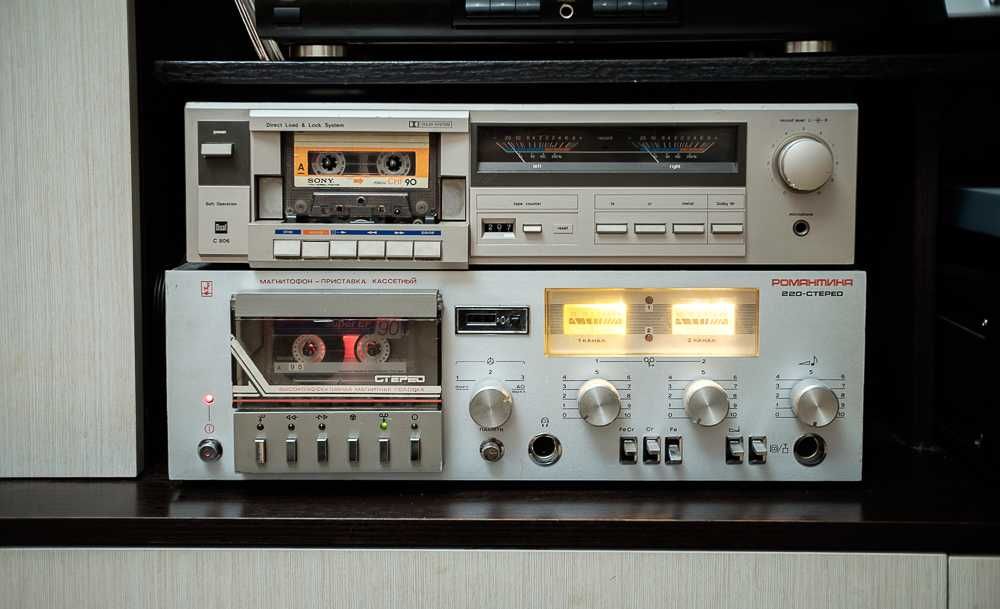 Магнитофон-приставка Романтика -220стерео