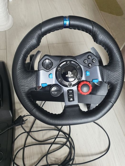 Logitech g29  за PS5,PS4