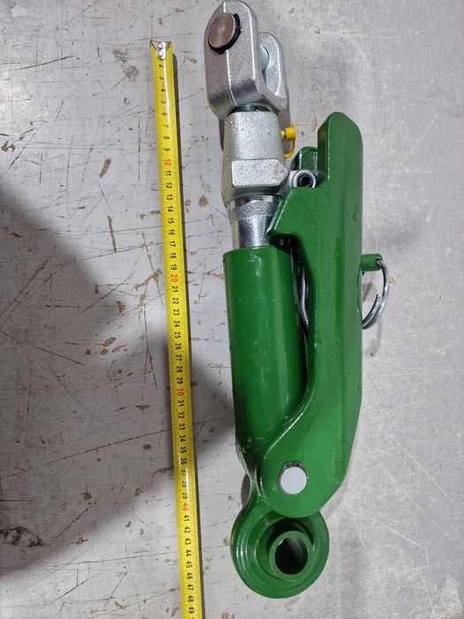Ancora tractor john deere seria 6000 8000 și new holland T 7000.