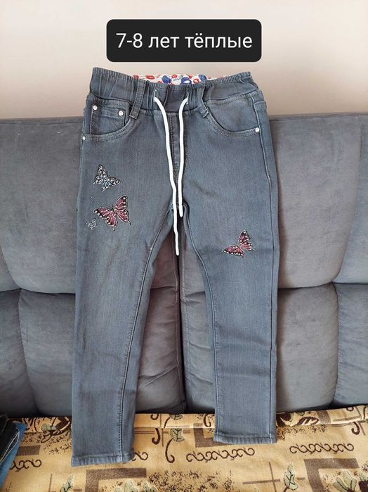 Продам новые джинсы на девочку!