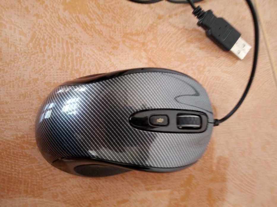 Trust Laser Mini Mouse – Design ergonomic, finisaj tip fibra Carbon & Precizie Laser