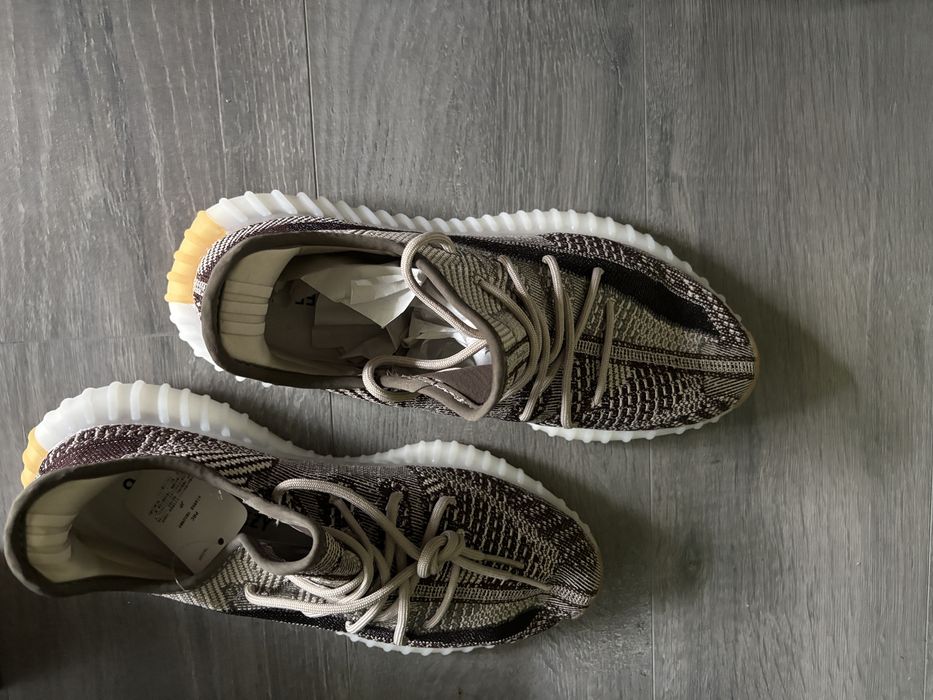 yeezy 350 V2 Zyon