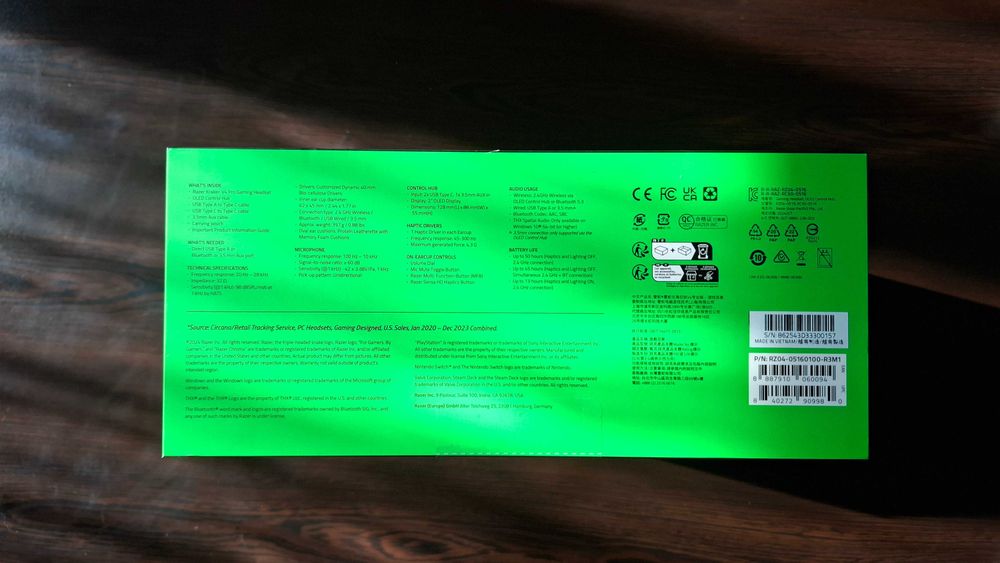Геймърски Слушалки Razer Kraken V4 PRO