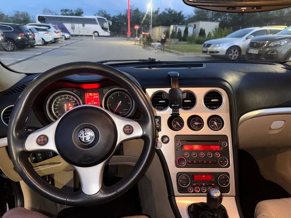 Alfa Romeo 156 1.9 vând urgent