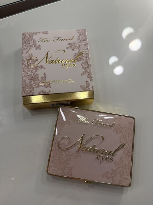 Huda Beauty Too Faced палитри сенки