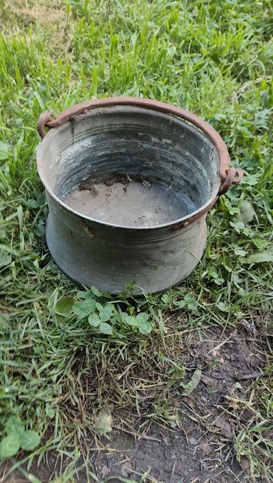 Меден котел/ менче/