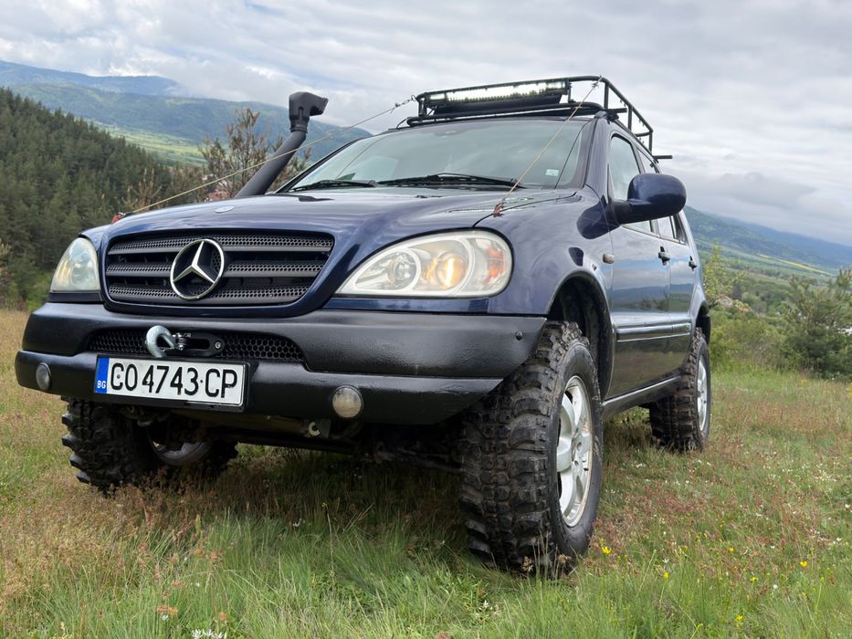 Mercedes Ml 320 Of road