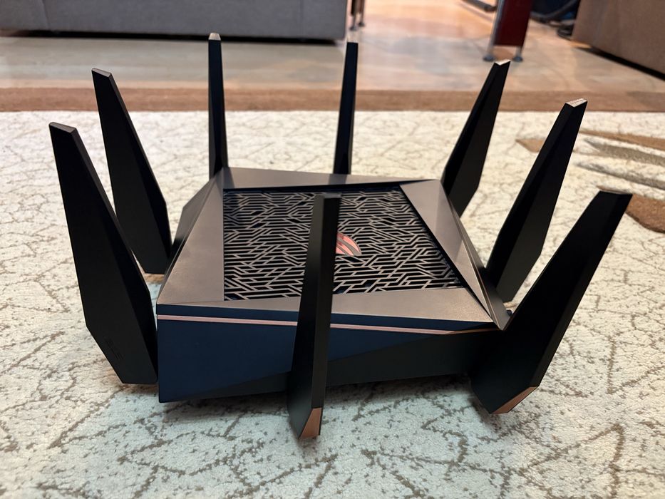 Vand Router ASSUS GT-AC5300,ce functioneaza ireprosabil