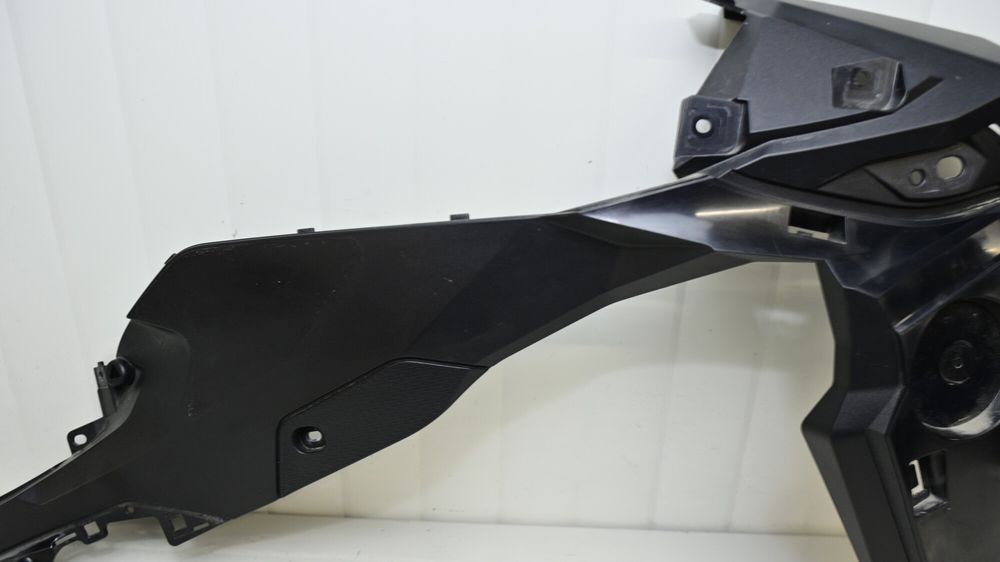 Carena Plastic Lateral Rezervor Dreapta BMW F900R 2019 - 2025