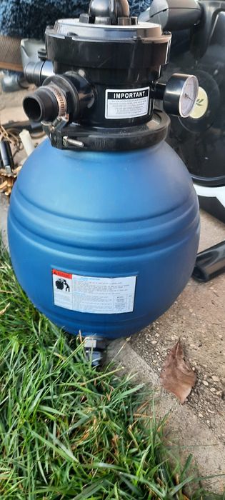 filtru cu nisip pentru piscină de la vidaXL, disponibil în