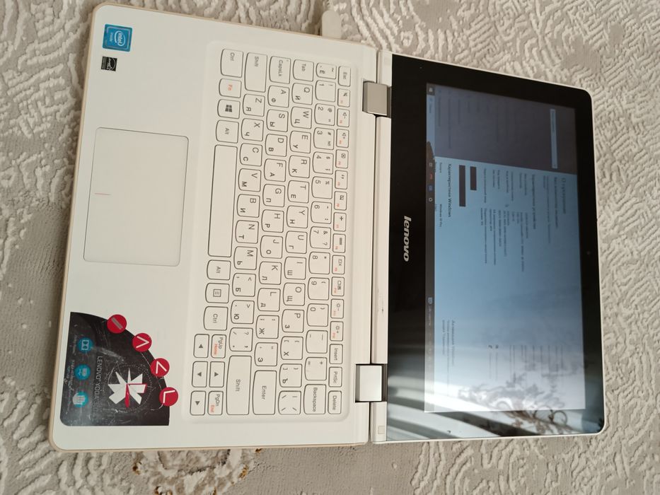 Продаётся Ноутбук Lenovo Yoga 300