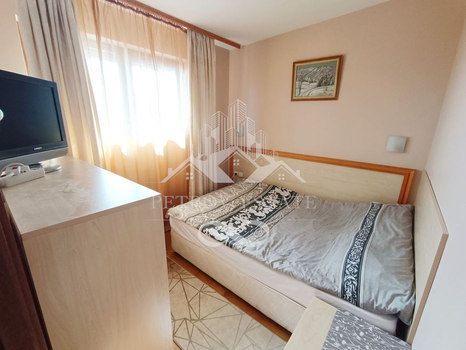 Продава се Едностаен апартамент в Велинград - 36 кв.м за 1195 €/кв.м - Снимка #2