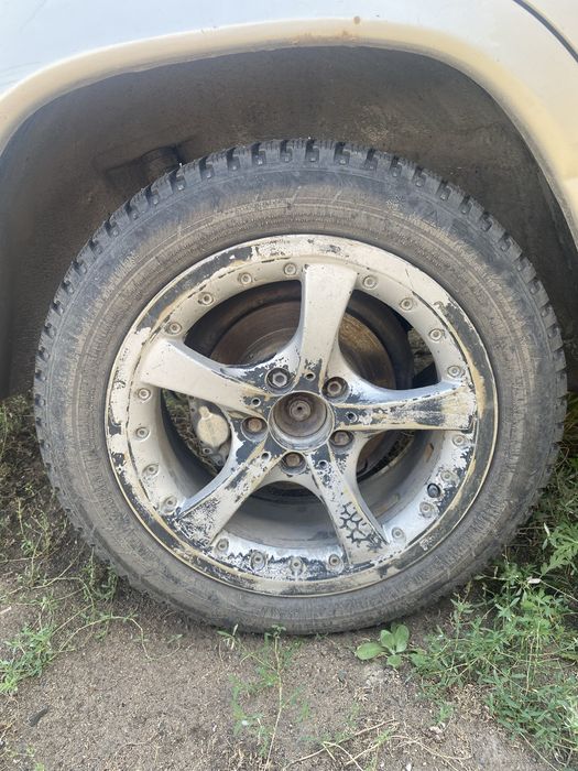 Продам запчасти на 124