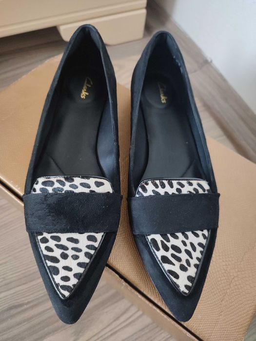 Vând balerini din piele Clarks_marimea 36.
