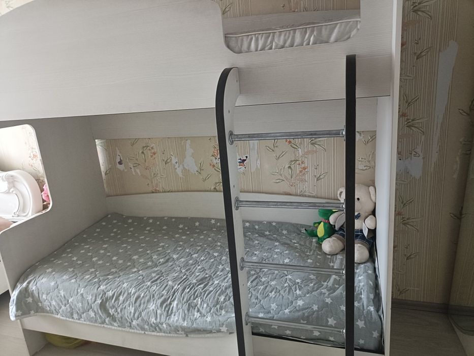 Продам детскую кровать