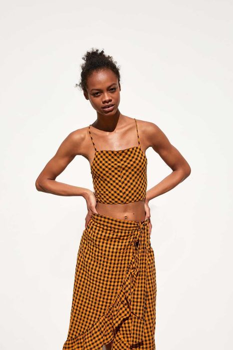 НОВО бюстие ZARA