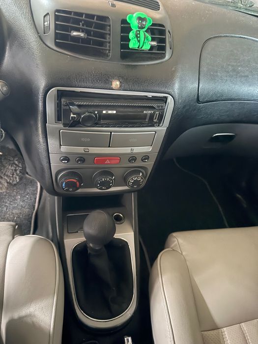 Vând autoturism Alfa Romeo 147