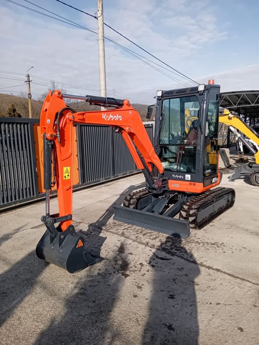 Vand miniexcavator kubota U27-4 an 2023
