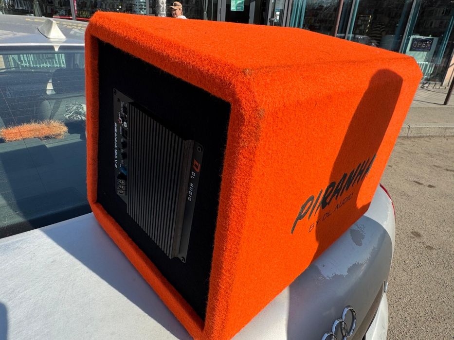 Саббуфер срочно продам