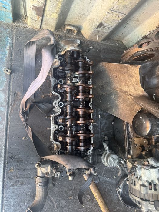 Галовка Мазда 626 обем-2.2