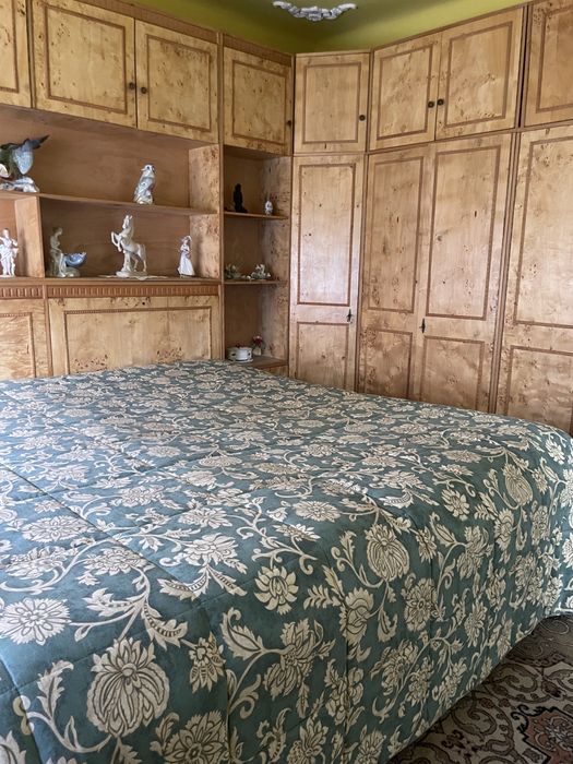 Proprietar,închiriez apartament la casă .