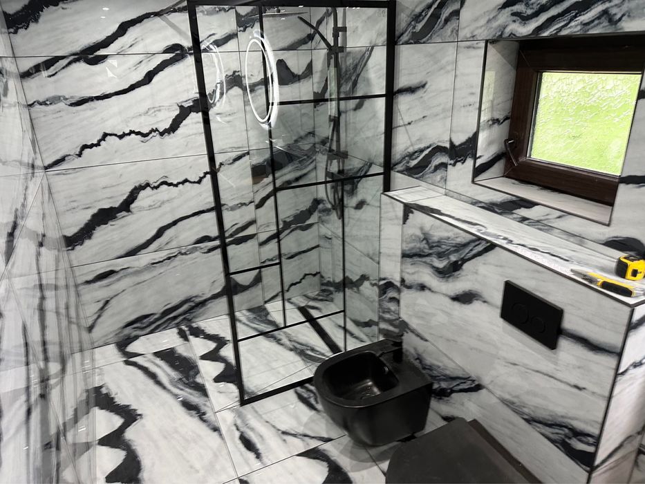 * Construcții & Renovări Complete