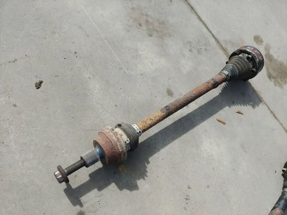 planetara stanga spate 2.0 tdi cfg audi q3 8u