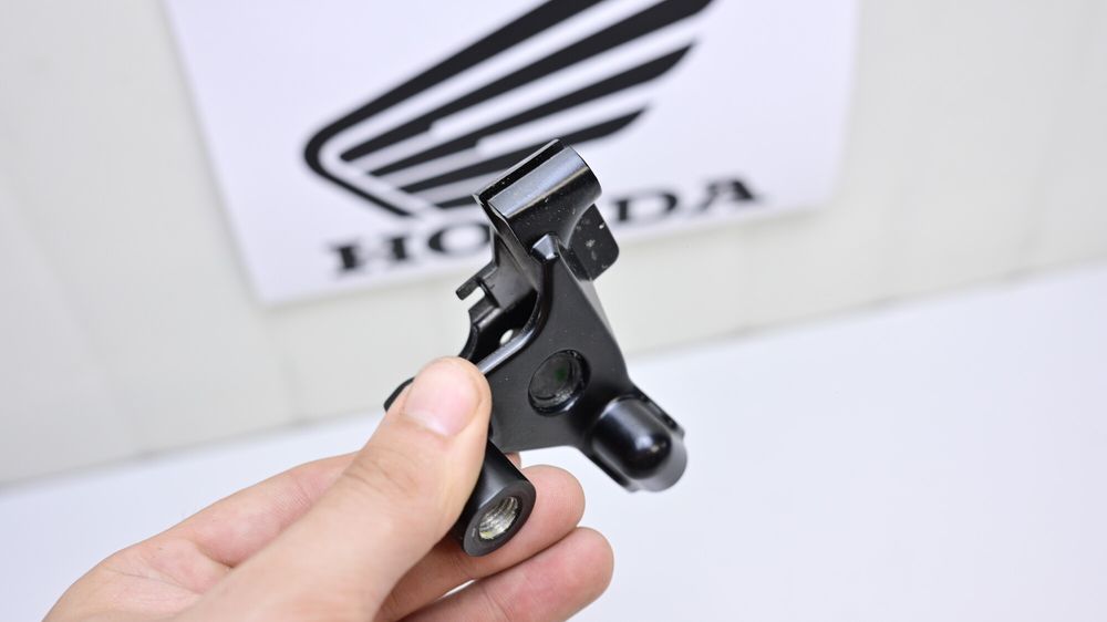 Prindere Suport Maneta Ambreiaj oglinda Honda CB 650 F / CBR650R 2014