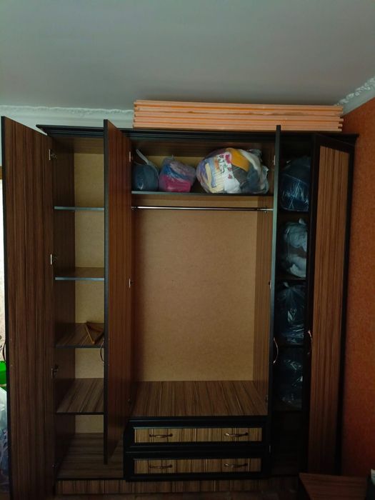 Продаю шкаф в хорошем состоянии