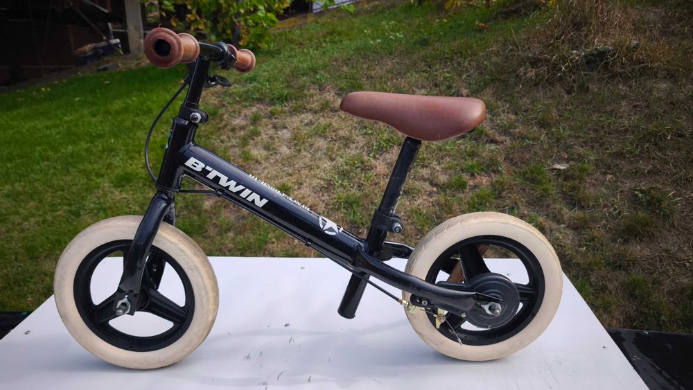 Bicicletă fără pedale Decathlon B'Twin Runride 520 Cruiser 10" – Stare excelentă