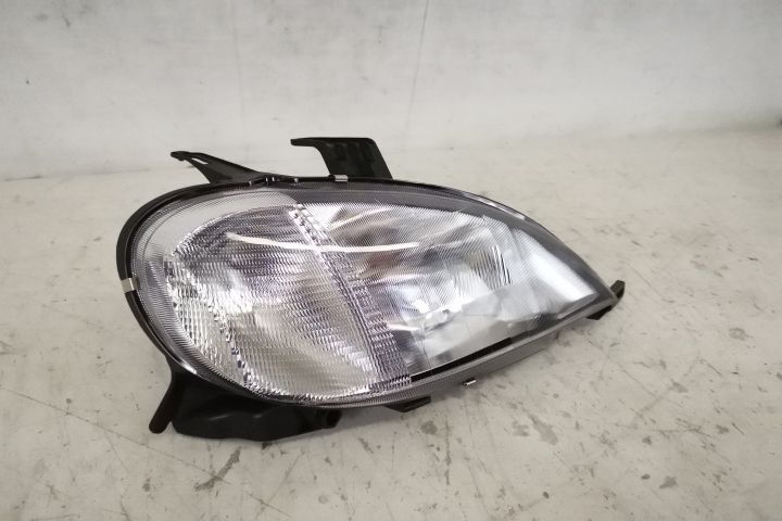 Десен фар Халоген в добро състояние Мерцедес-Бенц / Mercedes-Benz ML W