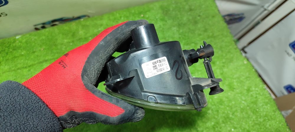 PROIECTOR CEATA DREAPTA BMW 1 SERIES F20 F21 2011-2019 / 2 SERIES F22 F23 2014-2016 / 3 SERIES F30 F31 F34 2012-2019 / 4 SERIES F32 F33 F36 2013-2016