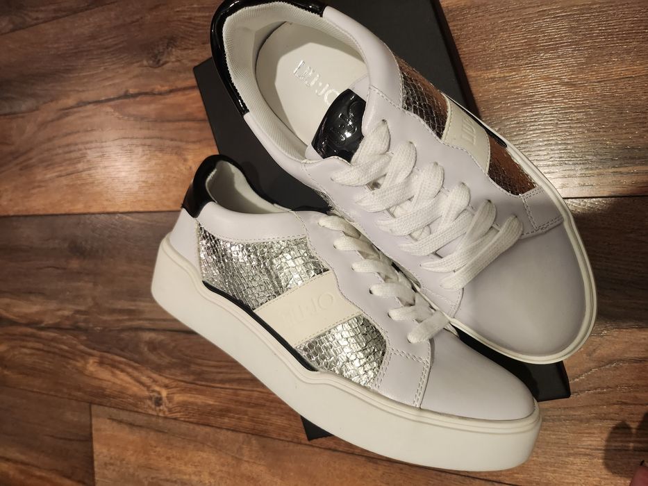 Дамски сникърси LiuJo 37н нови